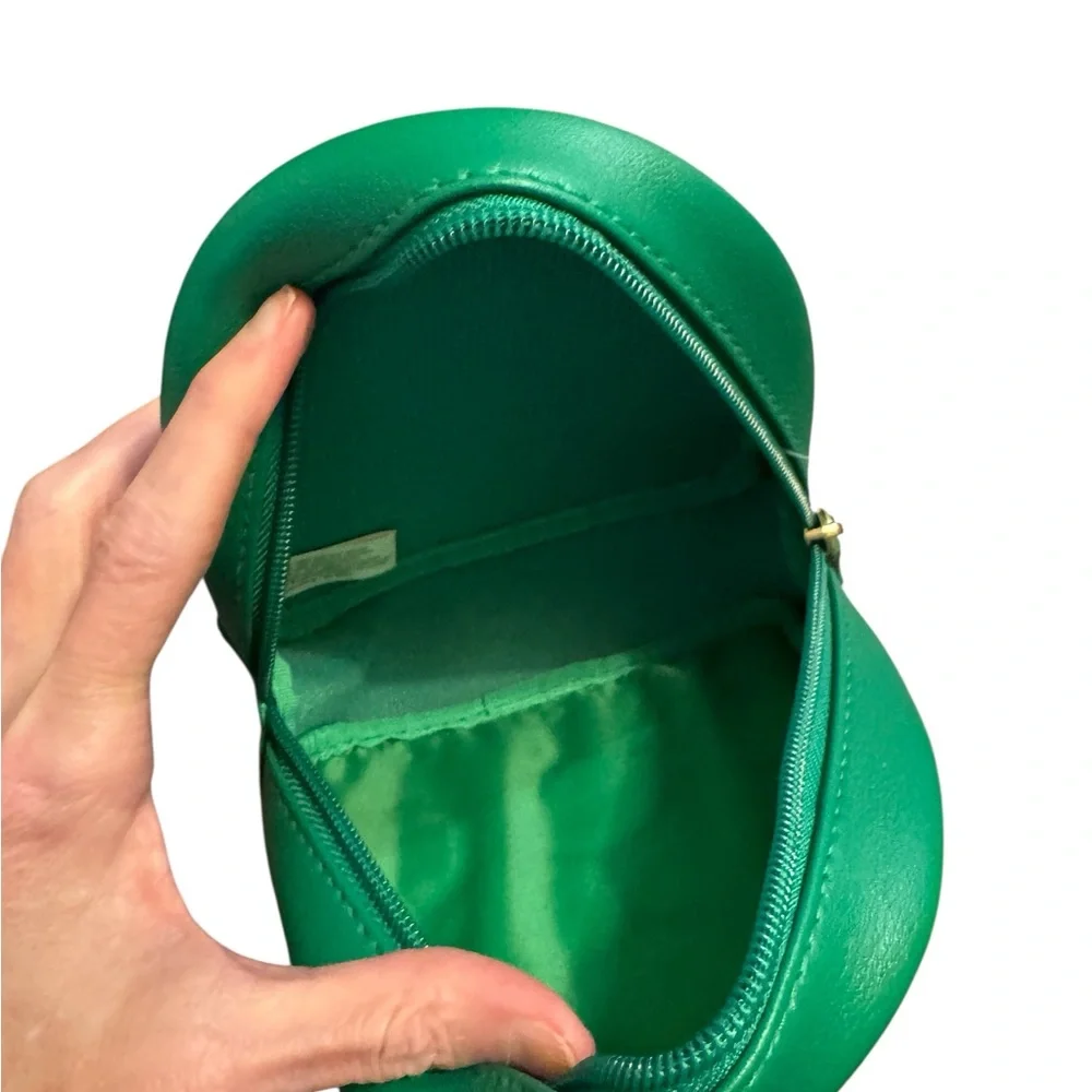 Turtle Shaped Makeup Bag NWT‎